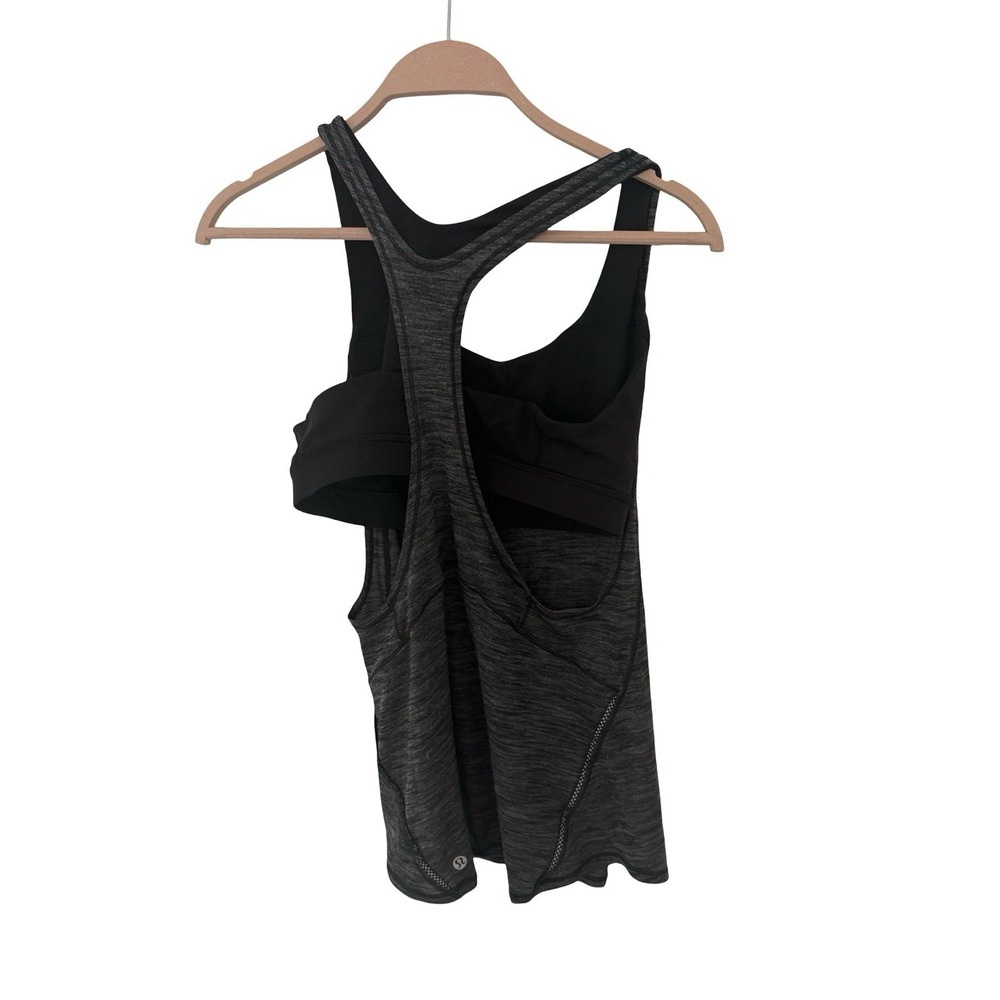 Lululemon On Track Tank Women's Sz 6 Built-In Sports Bra Shirt